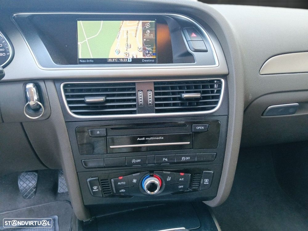 Audi A4 Avant 2.0 TDI exclusive - 9