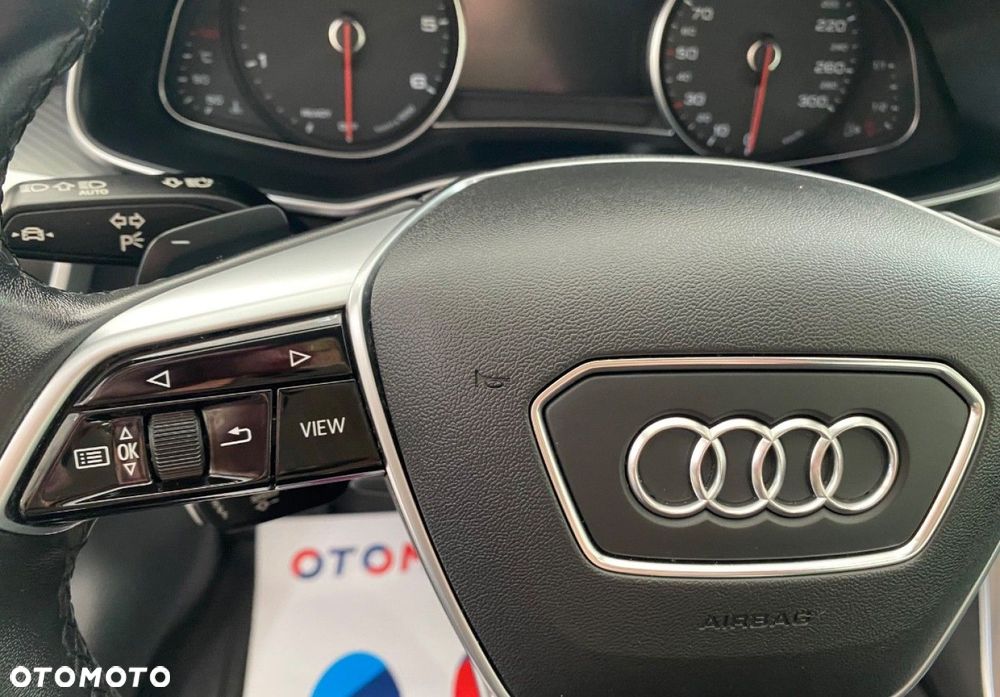 Audi A6 Avant - 16