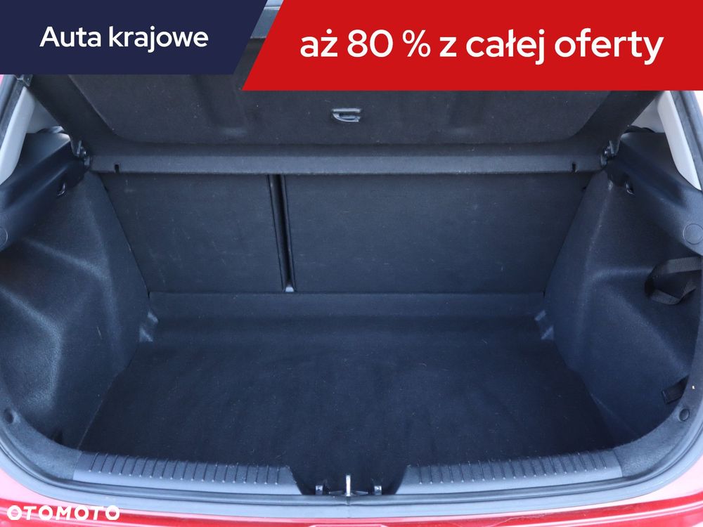 Kia Ceed - 16