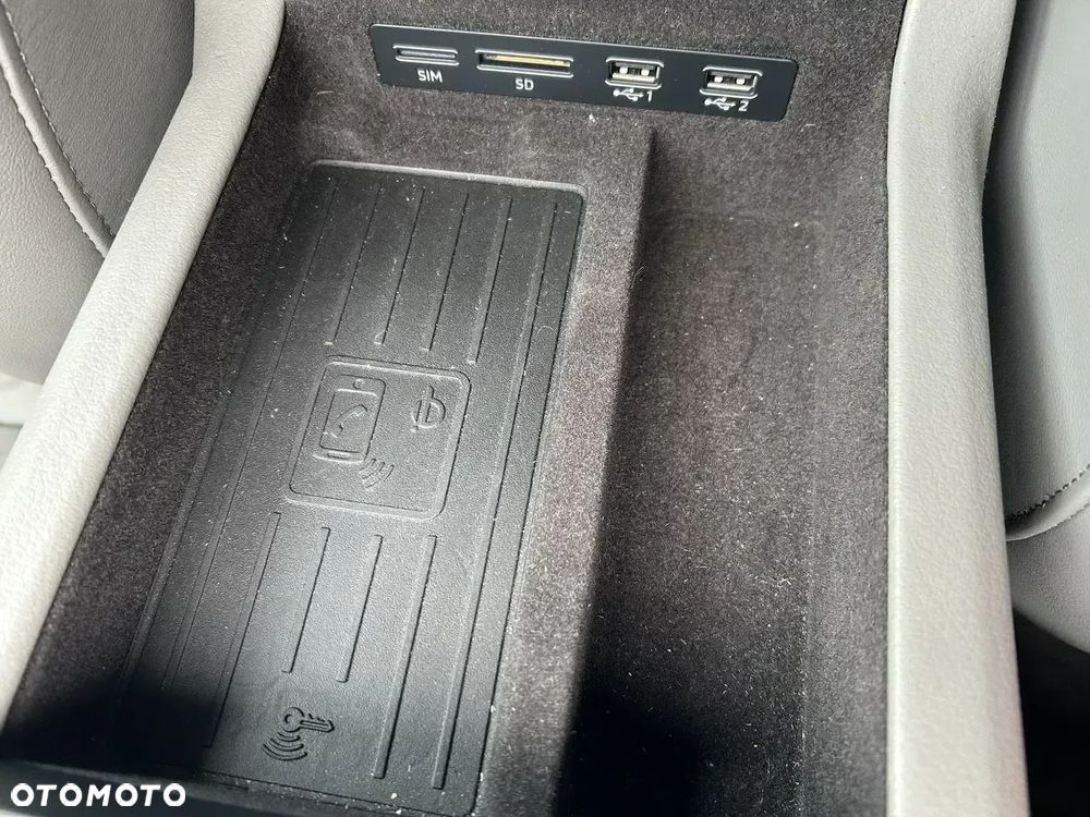 Audi A6 Avant 40 TDI quattro S tronic sport - 28