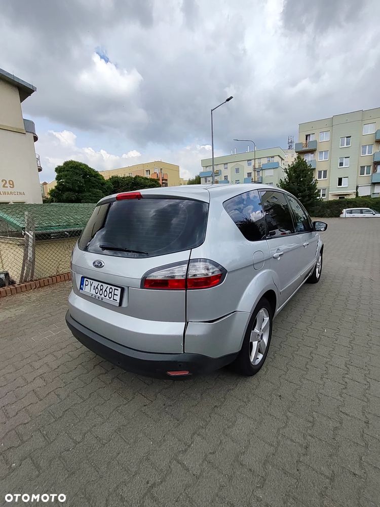 Ford S-Max 2.0 Ambiente - 19