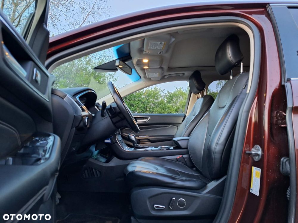 Ford Edge - 12