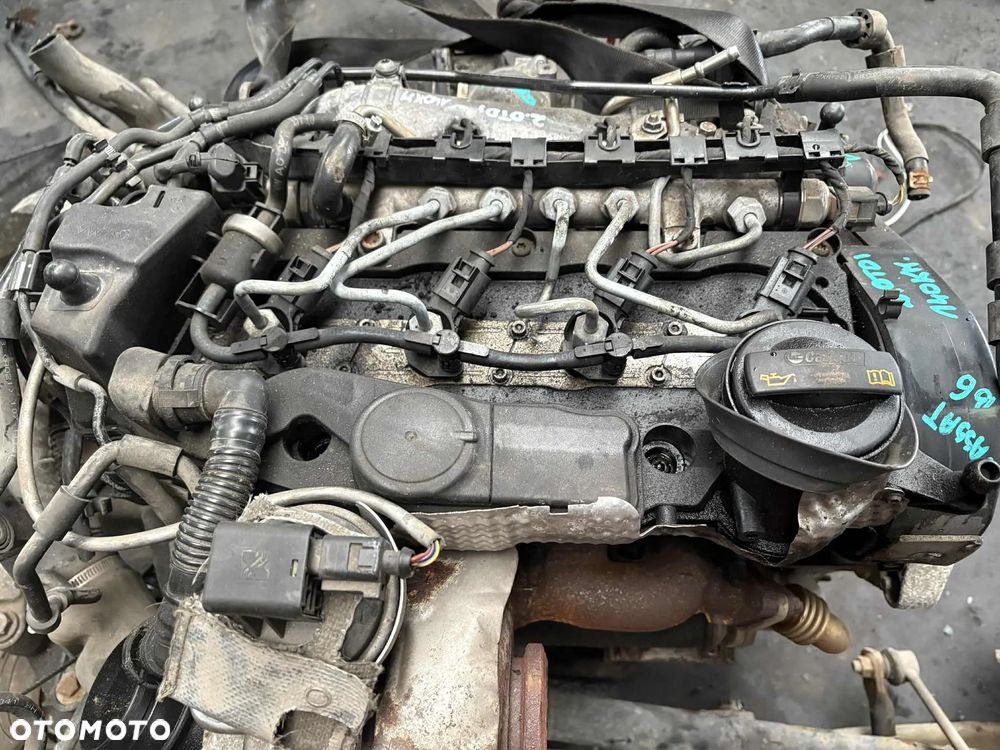 SILNIK PASSAT B6 2.0 TDI - 1