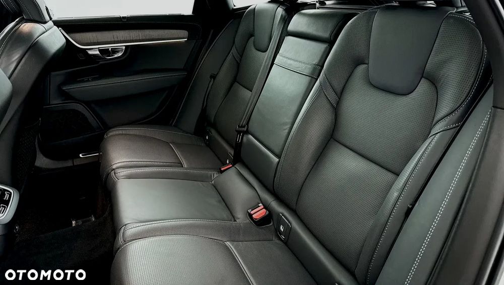 Volvo V90 Cross Country B5 D AWD Geartronic Pro - 12