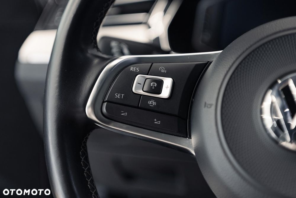 Volkswagen Arteon 2.0 TDI 4Motion SCR R-Line DSG - 26