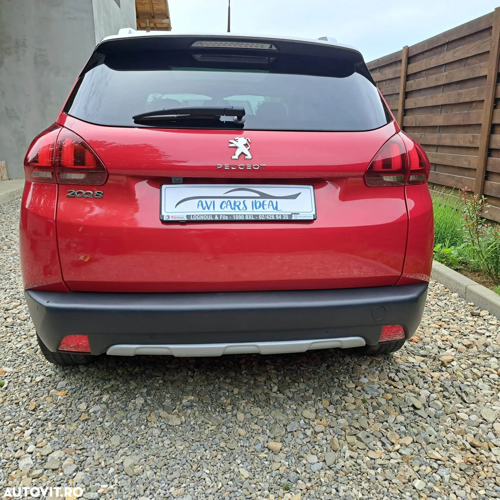 Peugeot 2008 PureTech 110 Stop&Start Allure - 22