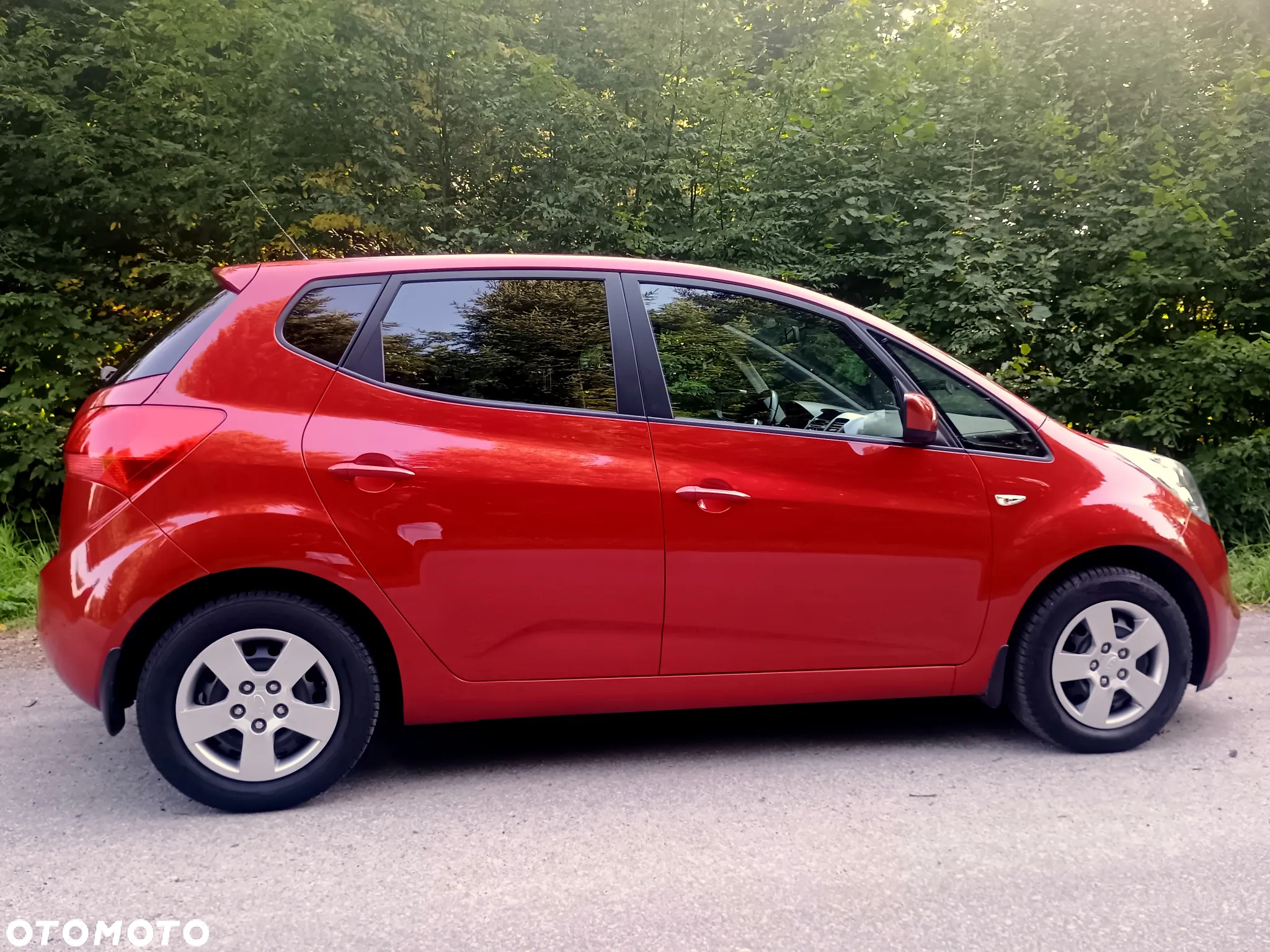 Kia Venga - 11