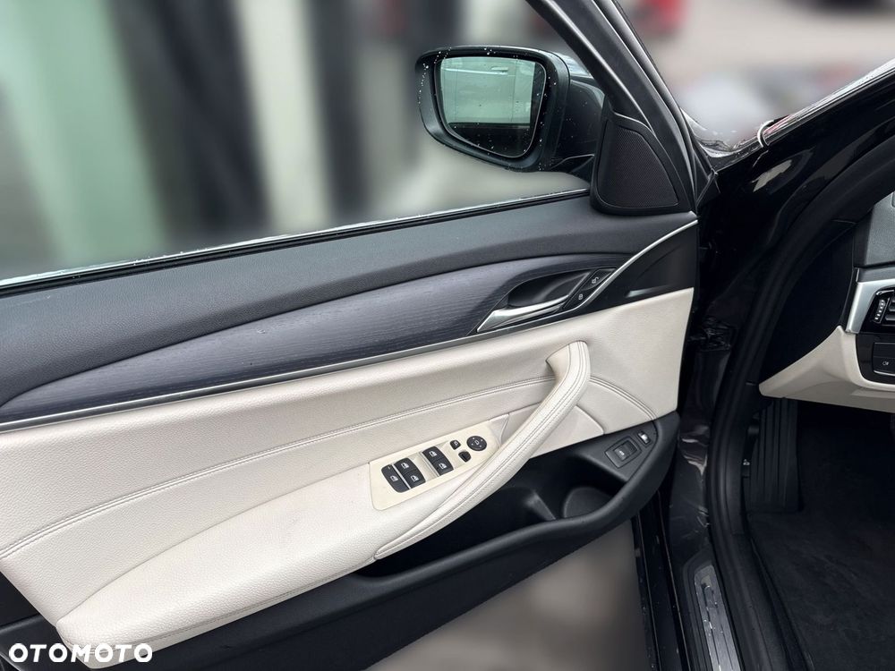 BMW Seria 5 - 10