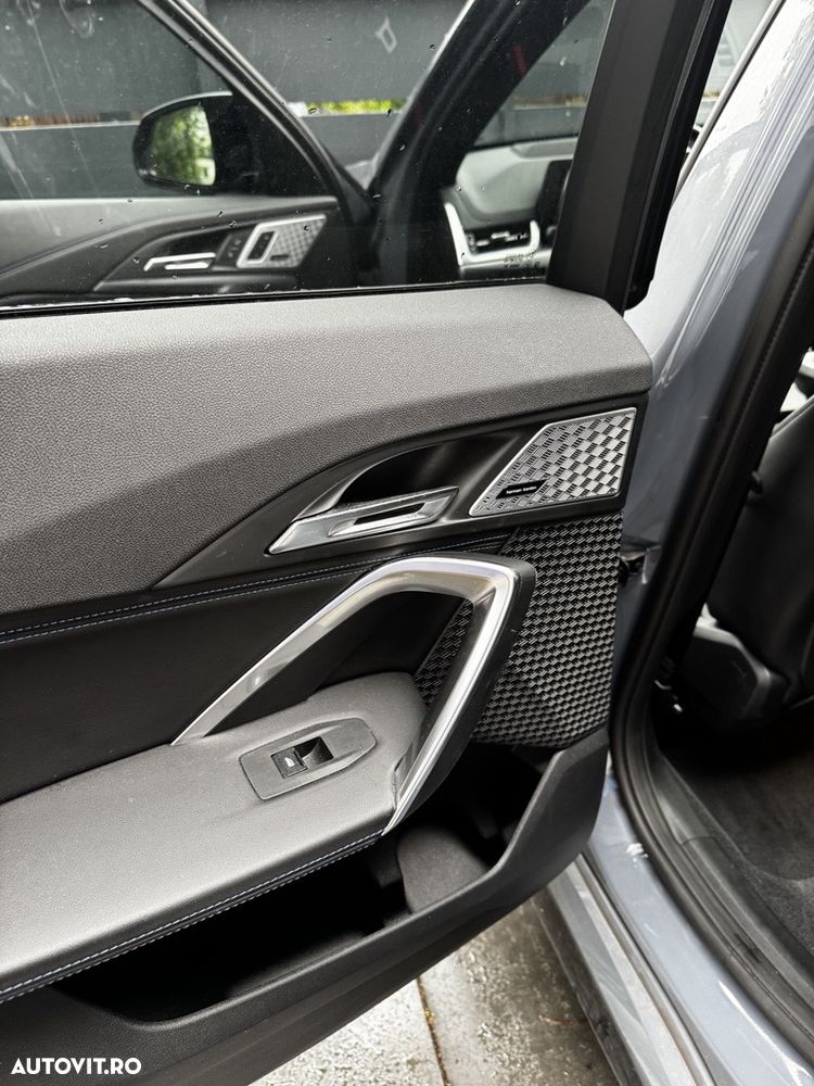 BMW X1 - 11