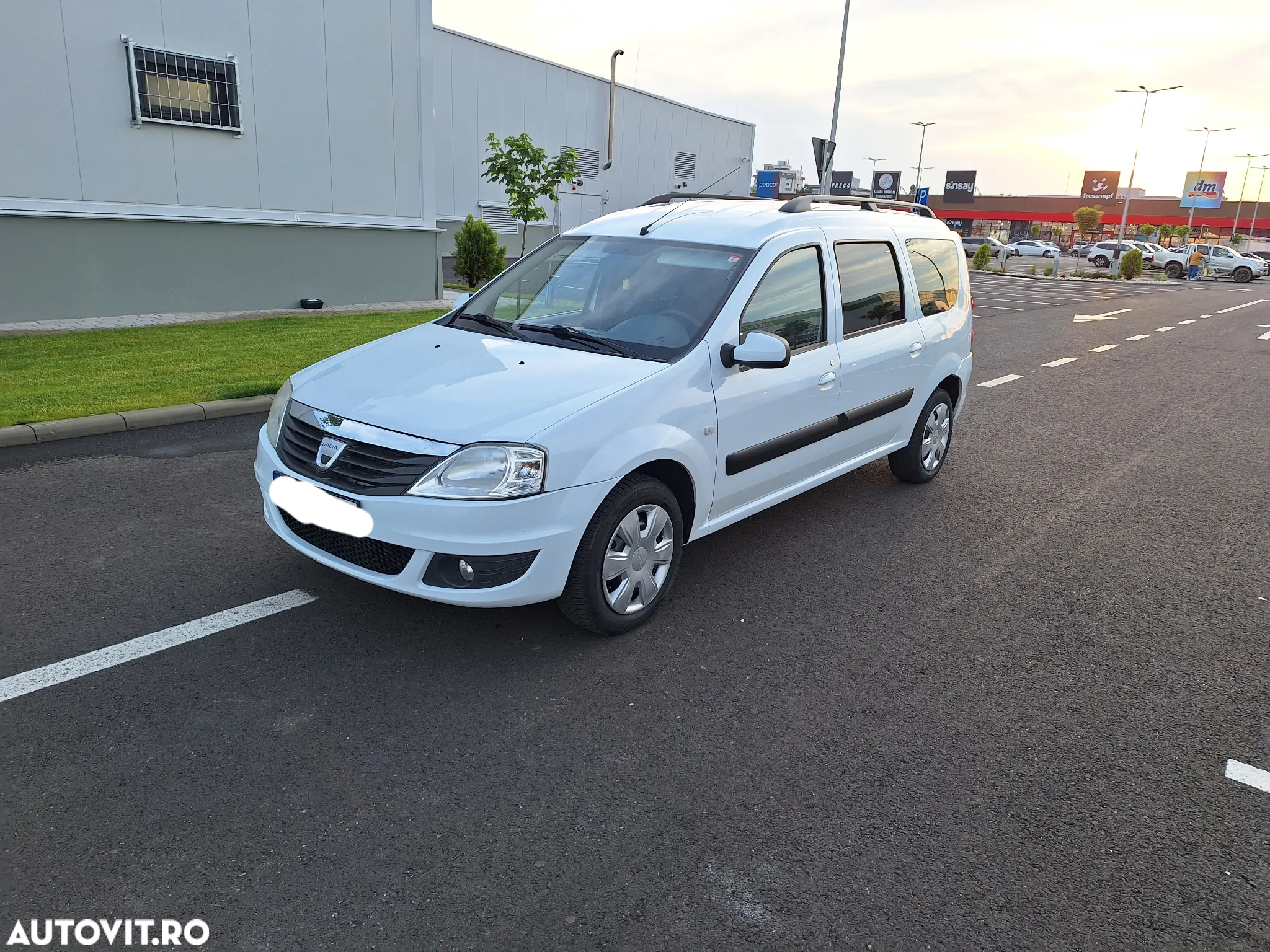 Dacia Logan 1.5 dCi Laureate - 17