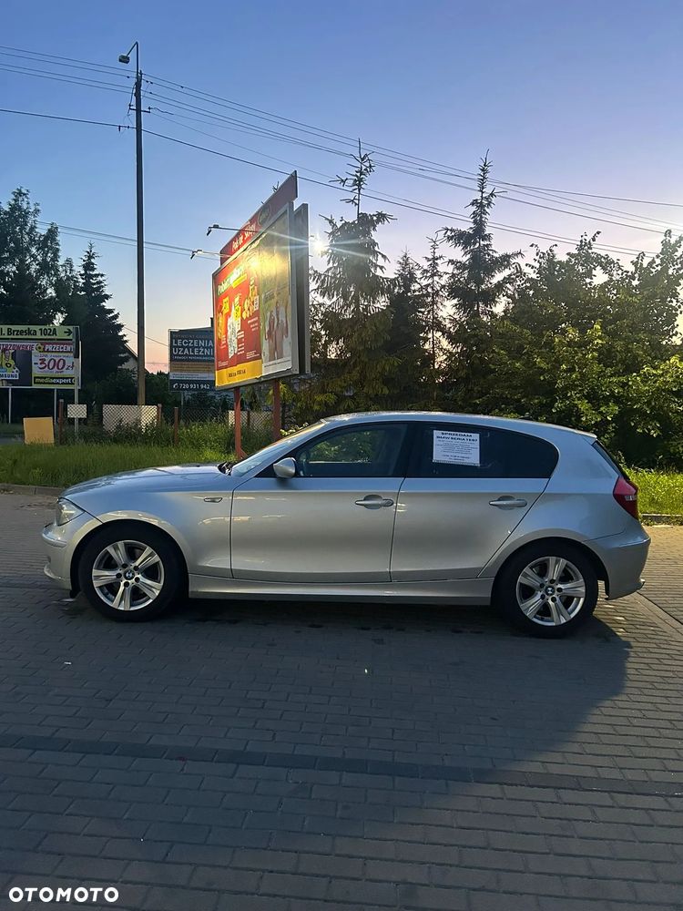 BMW Seria 1 120d DPF Edition Sport - 25