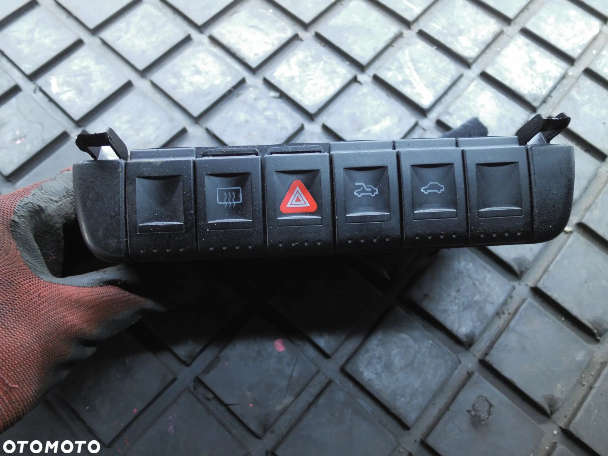 VW LUPO ZESTAW PRZEŁĄCZNIKÓW FALTDACH - 1