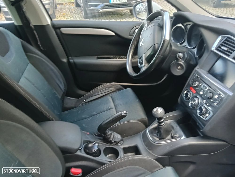 Citroën C4 1.6 HDi Seduction - 11