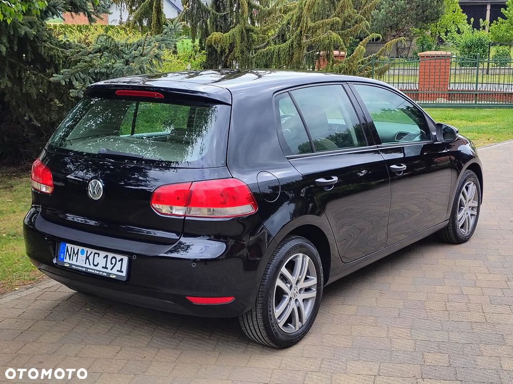 Volkswagen Golf 1.6 Trendline - 4