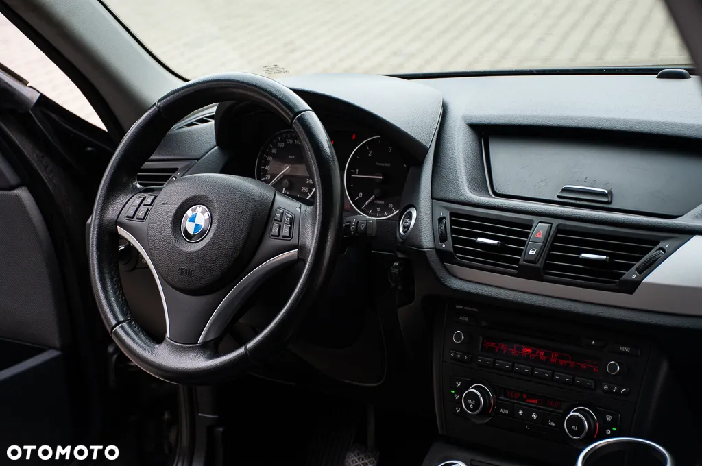 BMW X1 sDrive20d - 19
