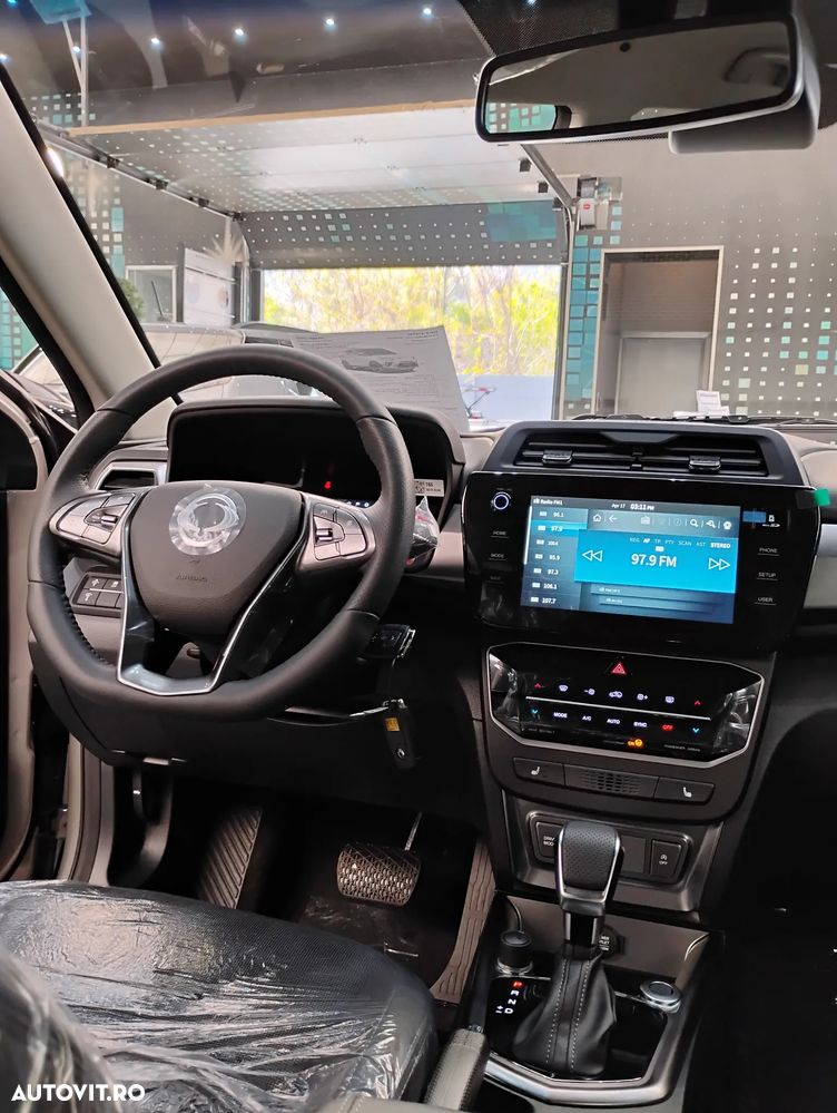 SsangYong Tivoli 1.5 T-GDi 4WD Automatik Sapphire - 16