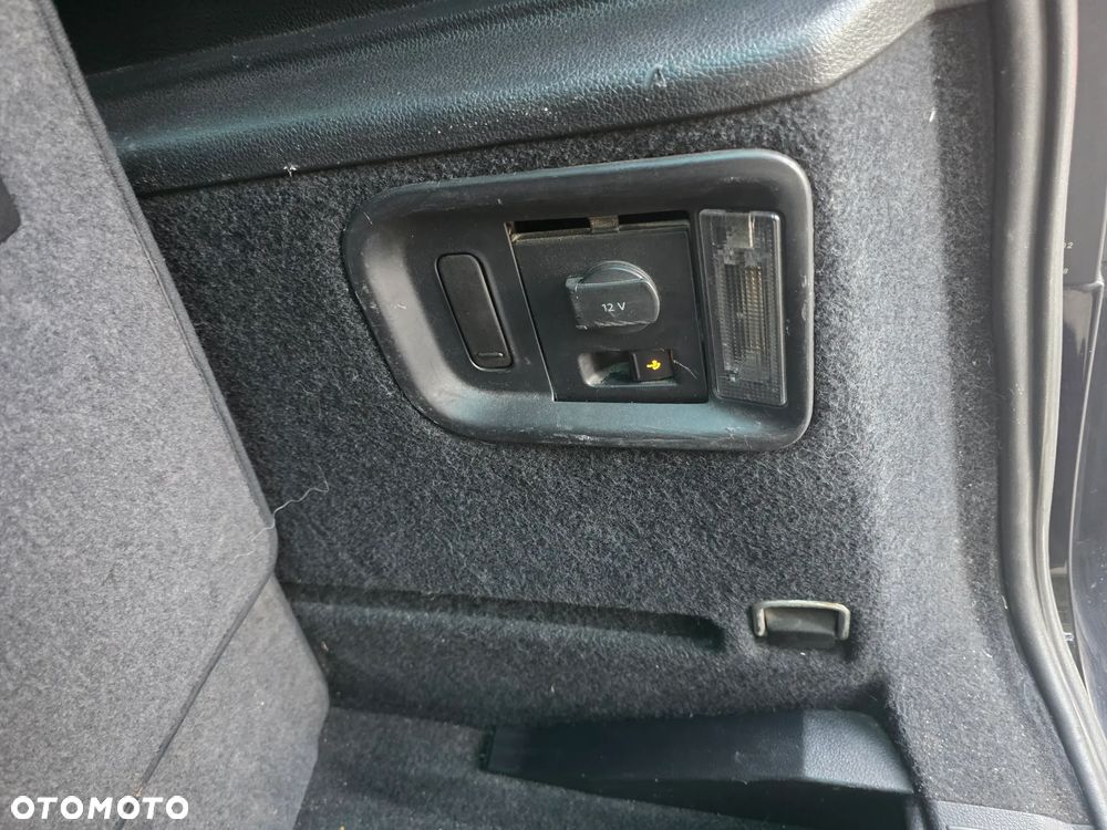 Volkswagen Sharan 2.0 TDI BMT Highline DSG - 9