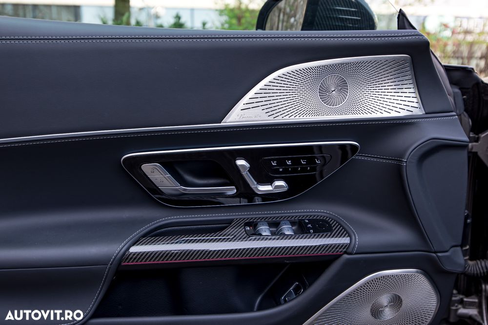 Mercedes-Benz SL - 33