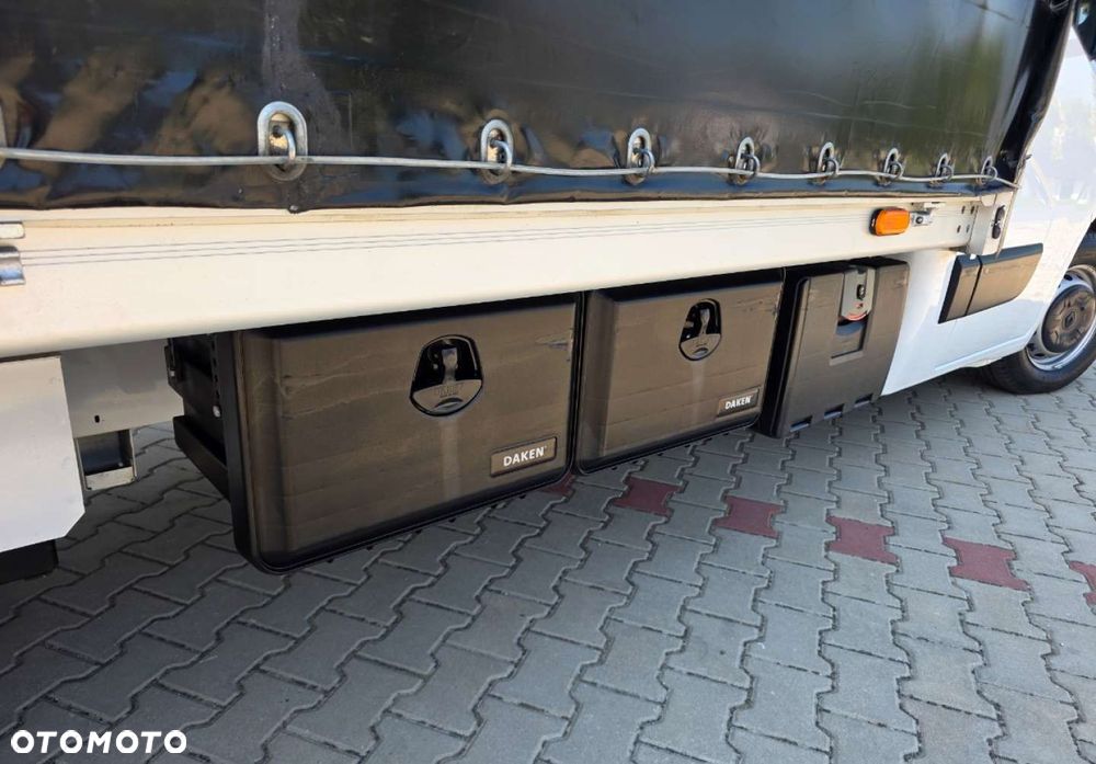 Renault Master - 30