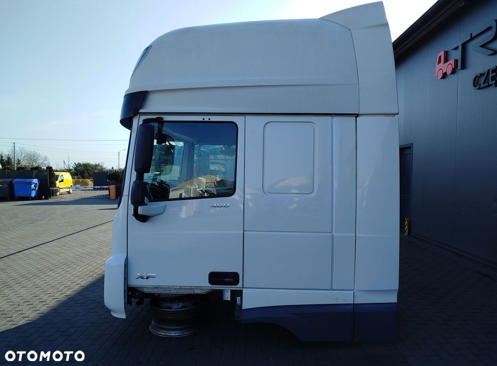 KABINA DAF XF 106 LIFT - 6