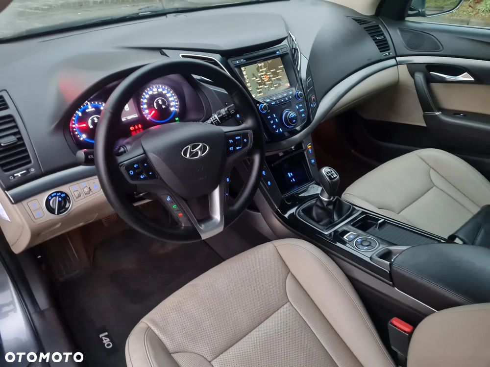 Hyundai i40 Kombi 1.7 CRDi Premium - 30