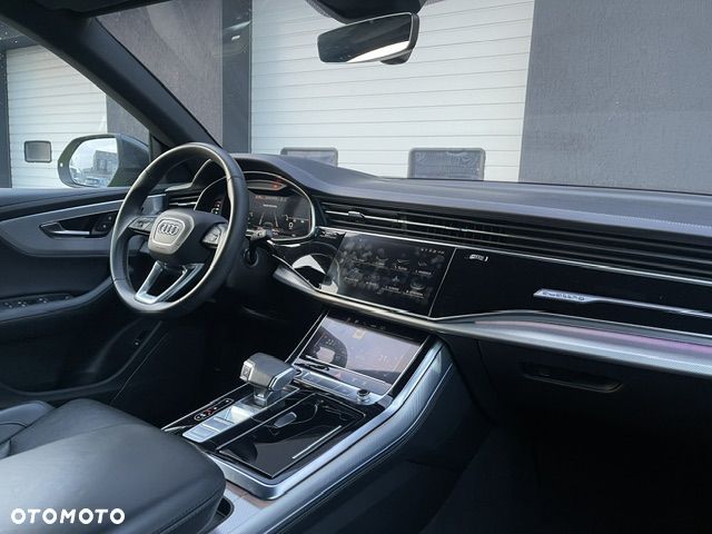 Audi Q8 50 TDI mHEV Quattro Black Edition Tiptronic - 13