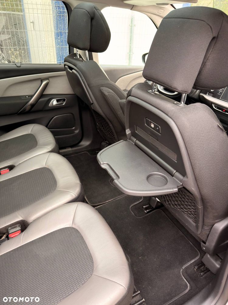 Citroën C4 Picasso - 11