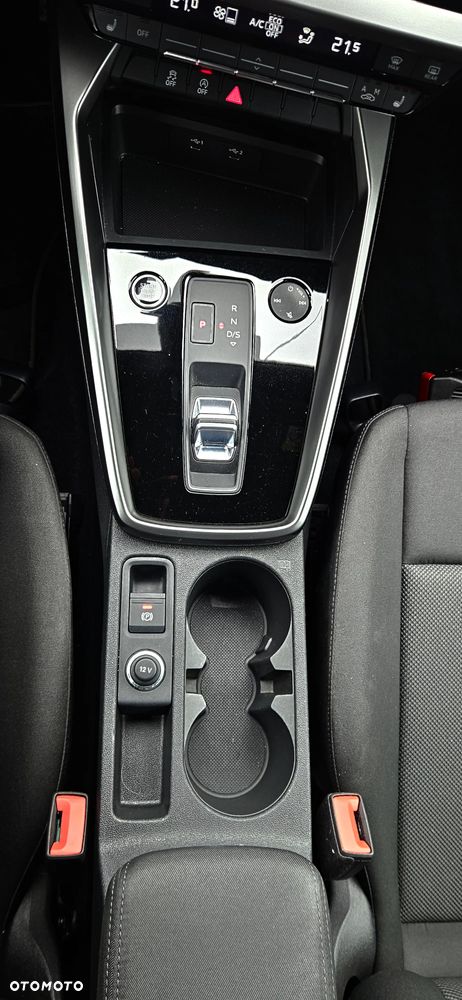 Audi A3 Sportback 30 TFSI mHEV S tronic - 21