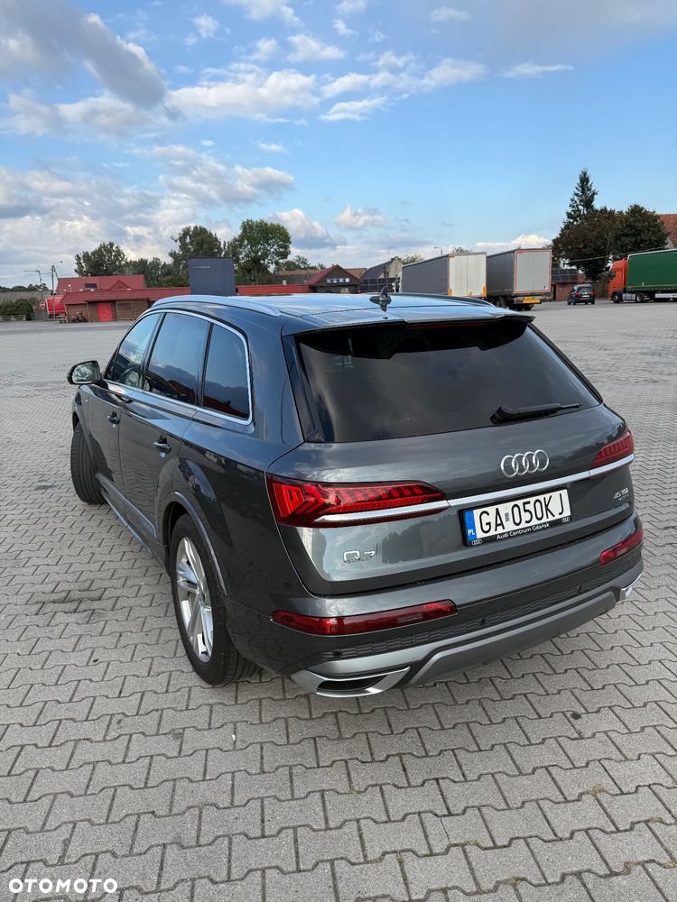 Audi Q7 - 9
