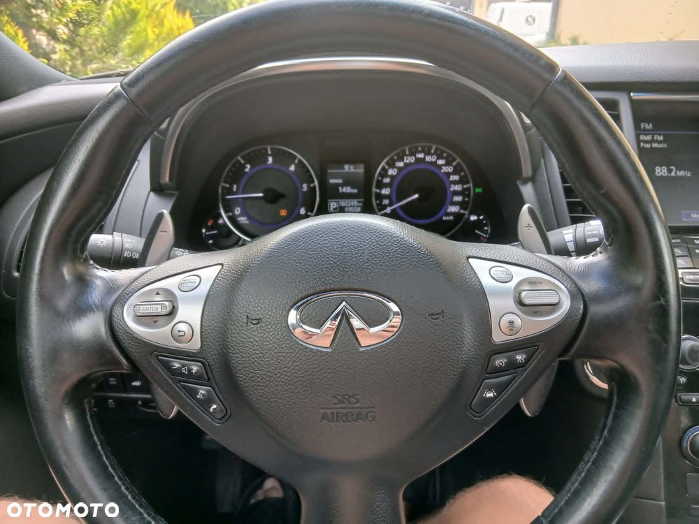 Infiniti QX70 3.0d S Premium - 7