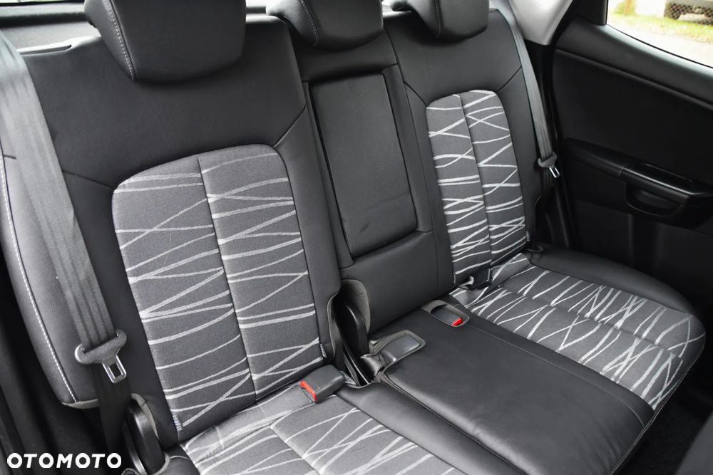 Kia Venga 1.6 CVVT Spirit - 11