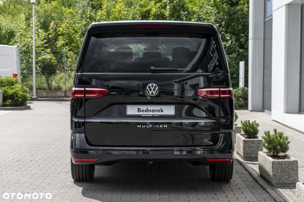 Volkswagen Multivan - 8