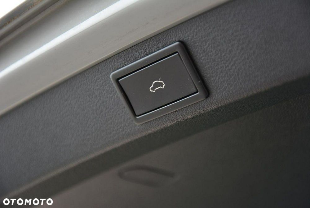 Skoda Octavia 2.0 TSI RS 230 DSG - 33