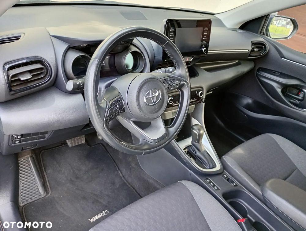 Toyota Yaris Hybrid 1.5 Executive - 5