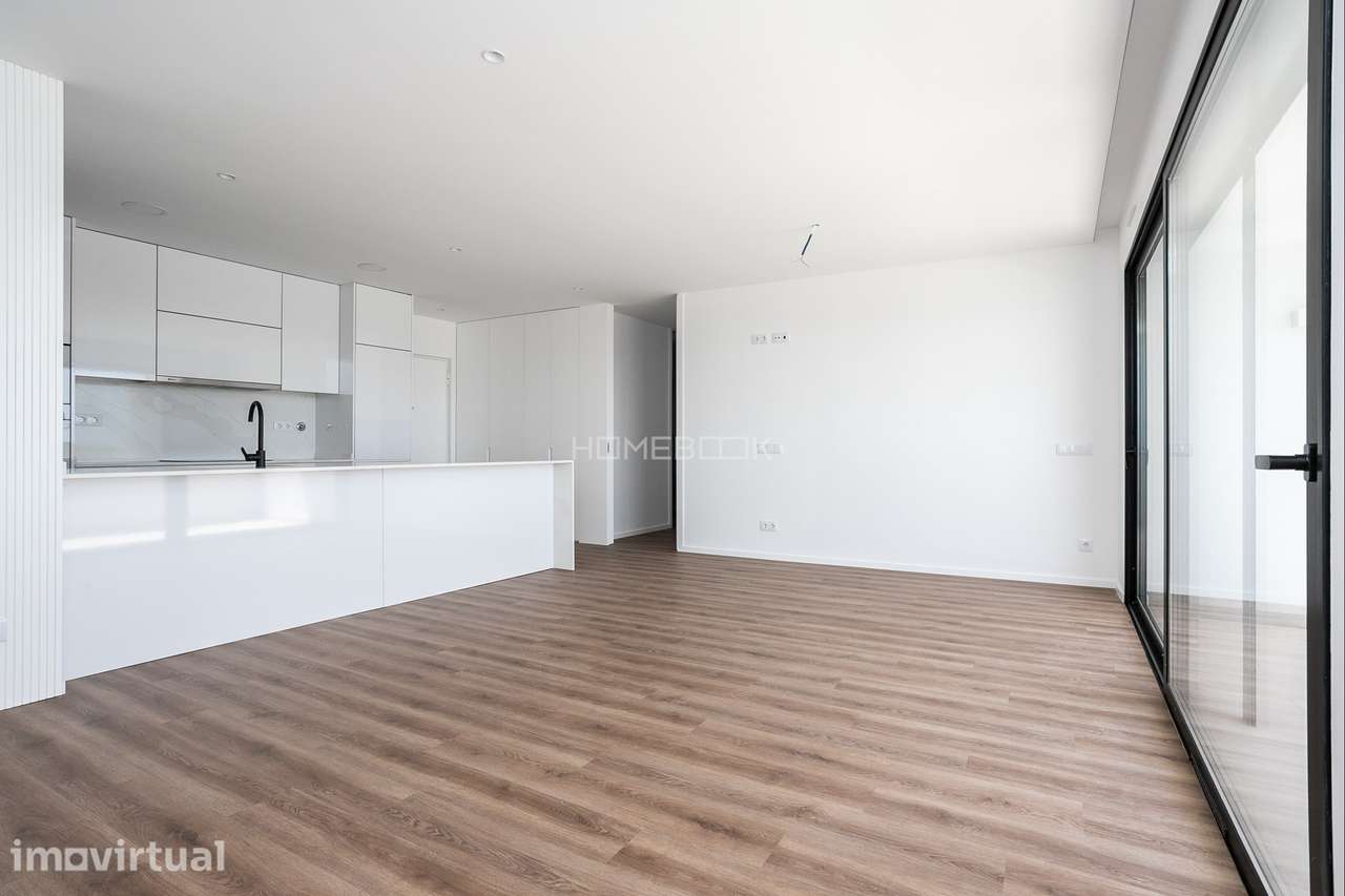 Apartamento Novo T2 - Último andar - Piscina  e Garagem - Grande imagem: 3/37