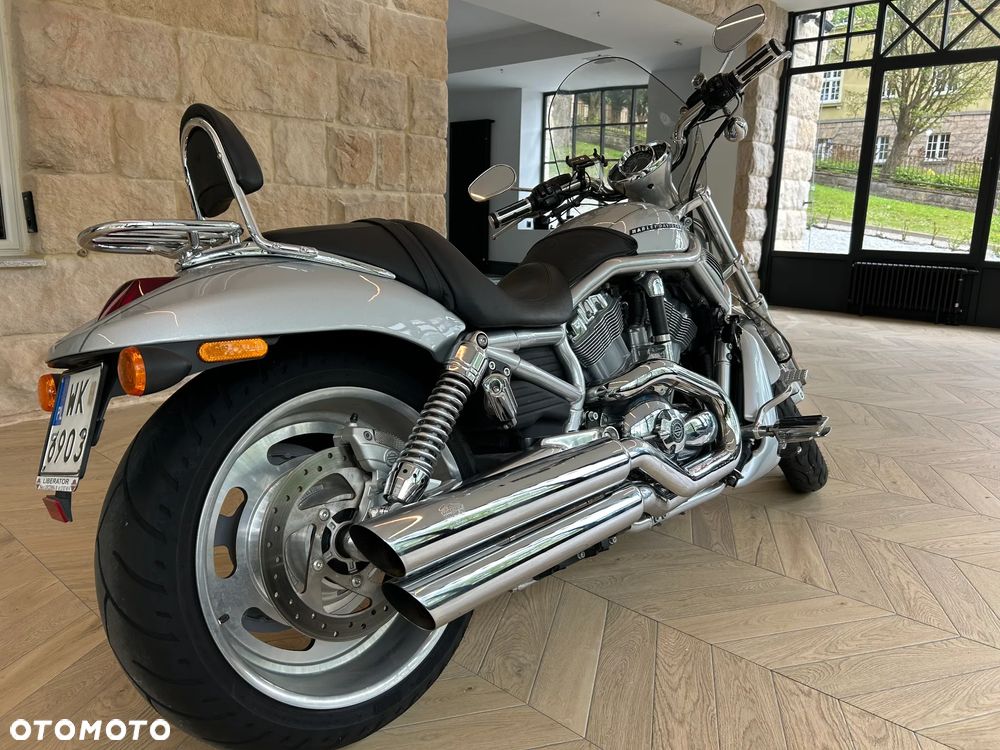 Harley-Davidson V-Rod Street Rod - 6