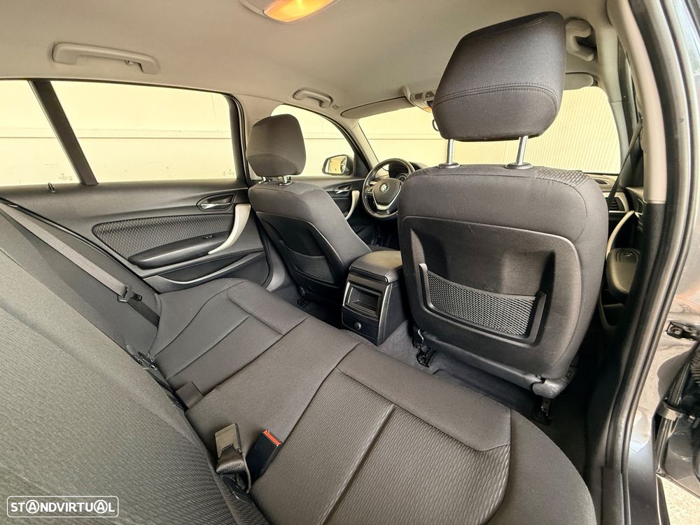BMW 116 d Auto - 29