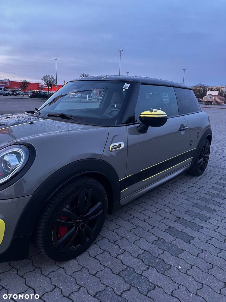 MINI John Cooper Works - 4