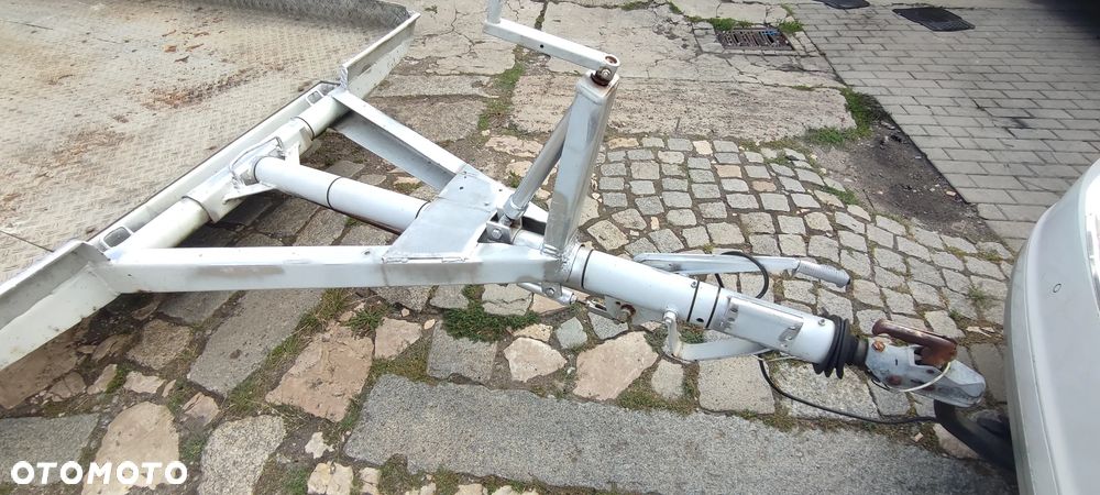 SAM - 5
