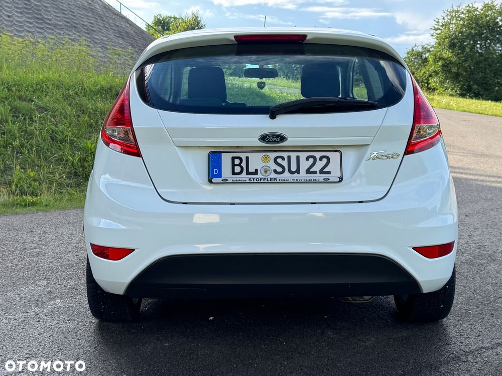 Ford Fiesta - 34