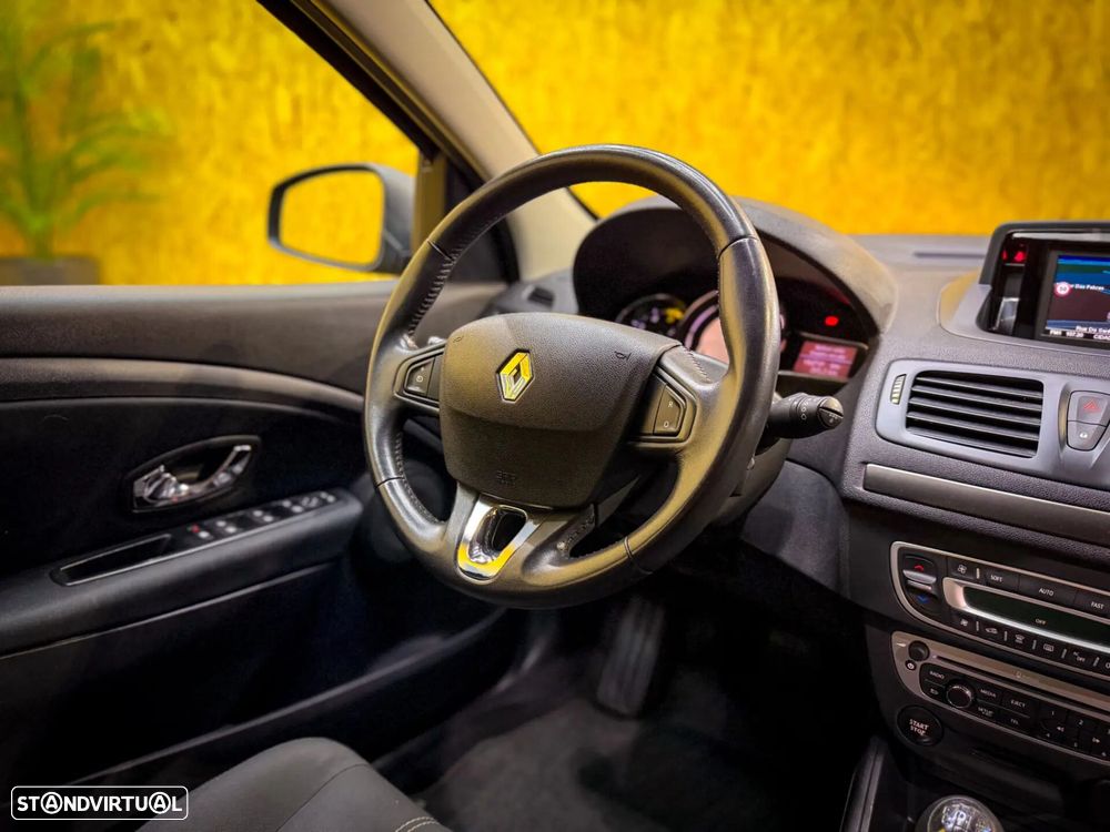 Renault Mégane Sport Tourer 1.5 dCi Confort SS - 9