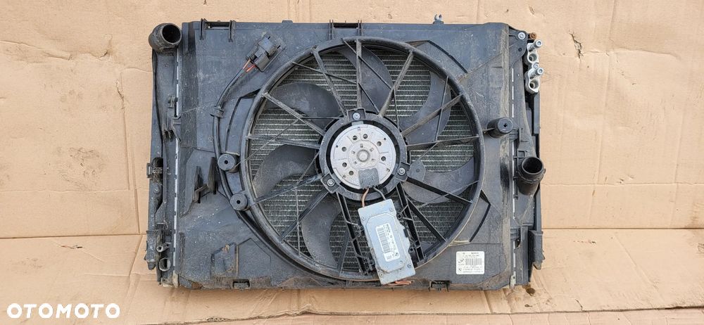 WENTYLATOR CHLODNICA BMW E81 E90 7563259 - 1