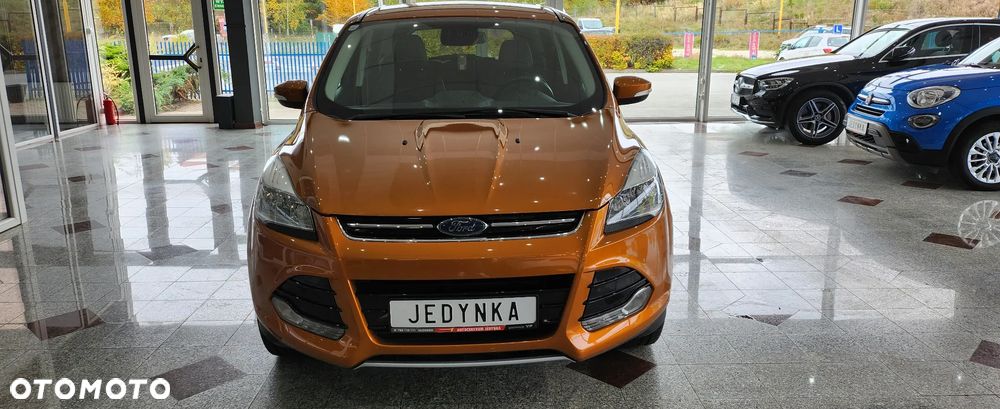 Ford Kuga 2.0 TDCi 2x4 Titanium - 10