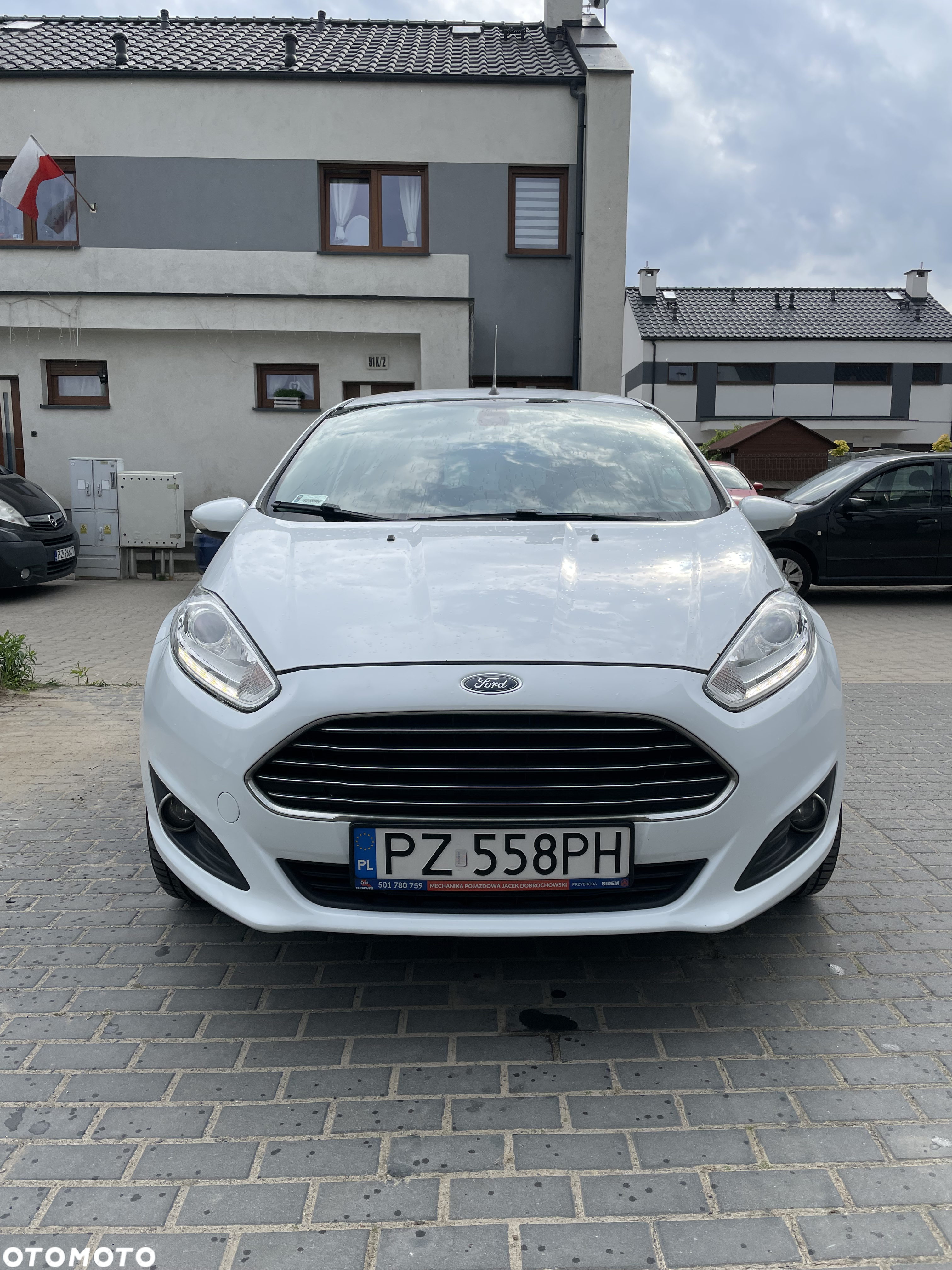 Ford Fiesta 1.0 EcoBoost Titanium - 11