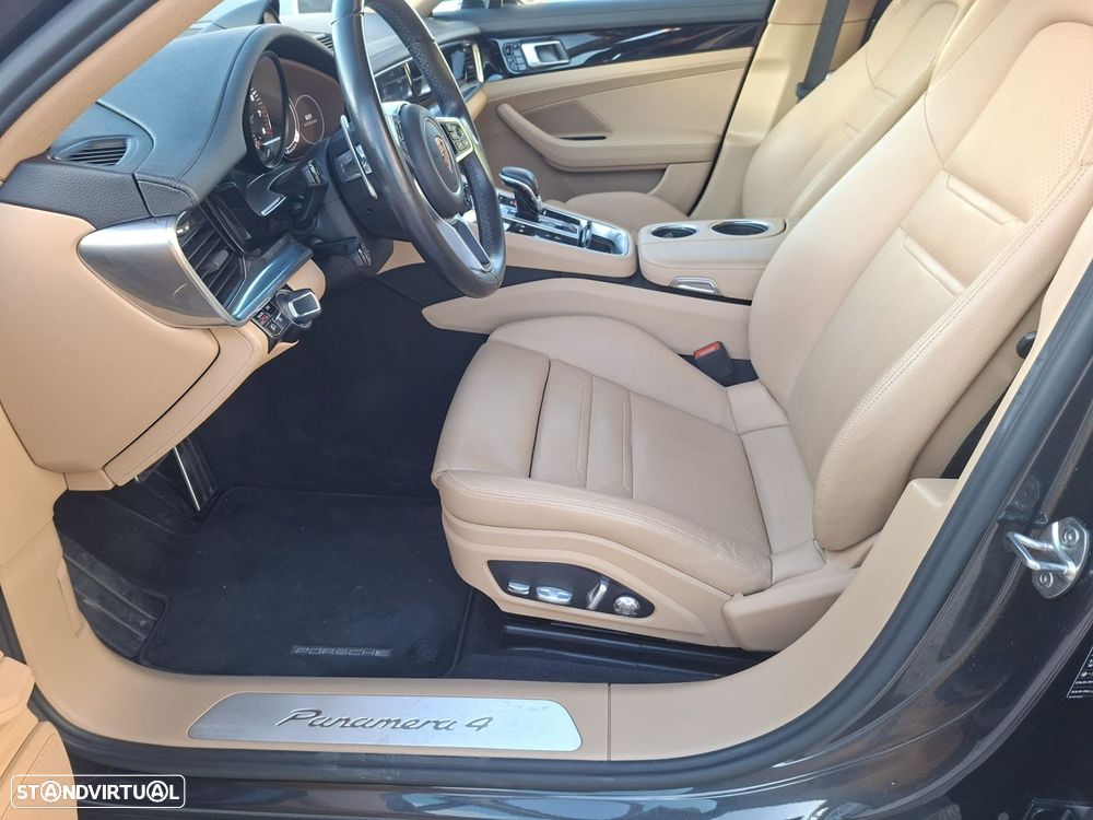 Porsche Panamera Sport Turismo - 10
