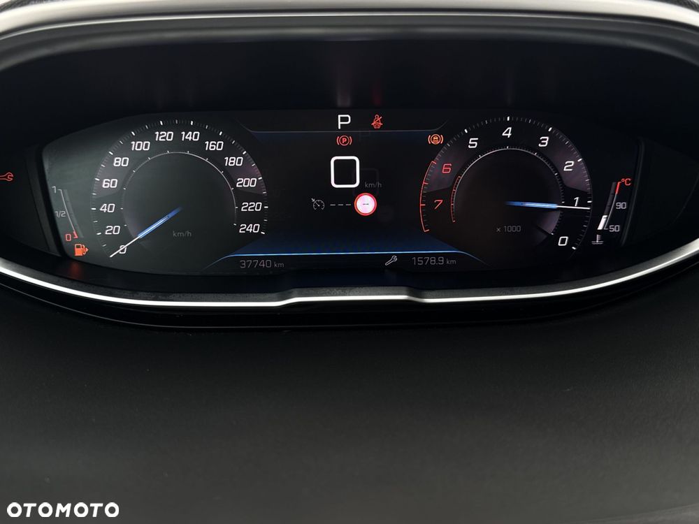 Peugeot 3008 1.2 PureTech Allure Pack S&S EAT8 - 27