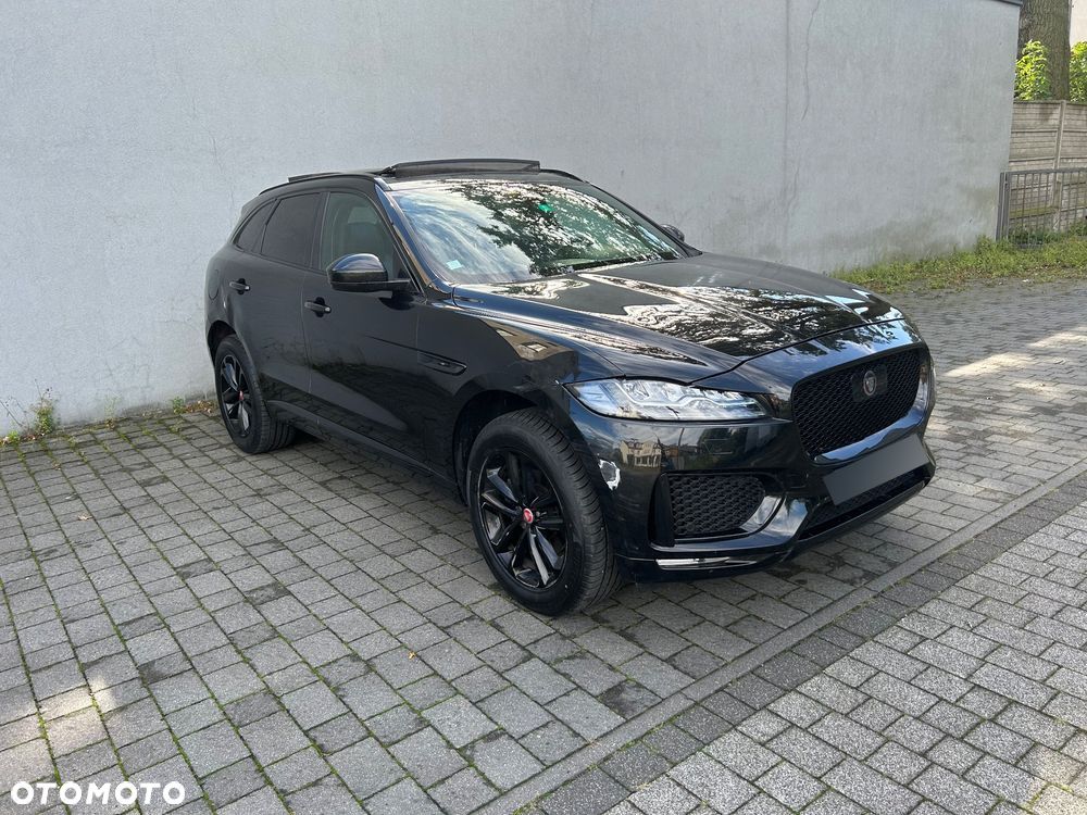 Jaguar F-Pace 2.0 i4D AWD R-Sport - 9