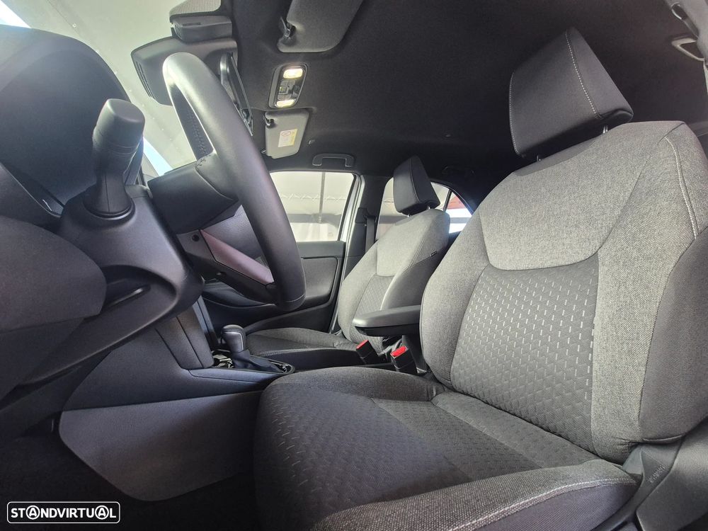 Toyota Yaris Cross 1.5 HDF Luxury - 19