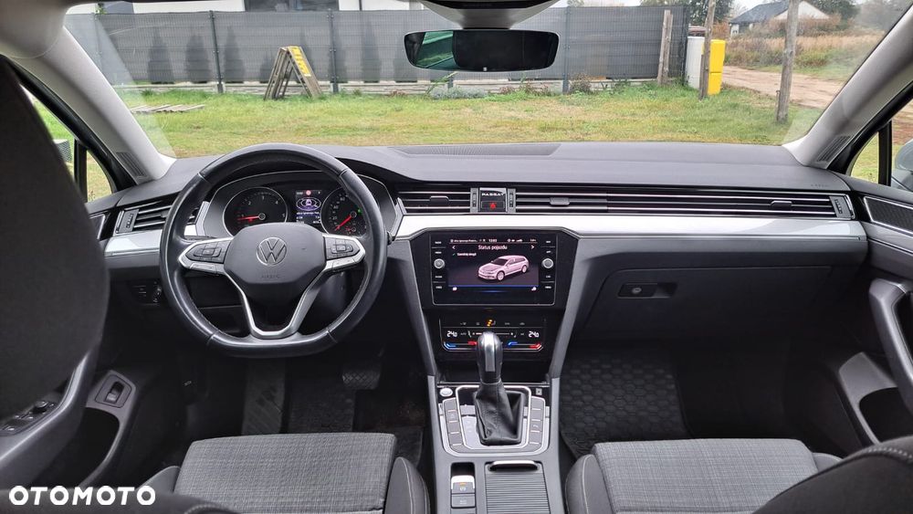 Volkswagen Passat - 9