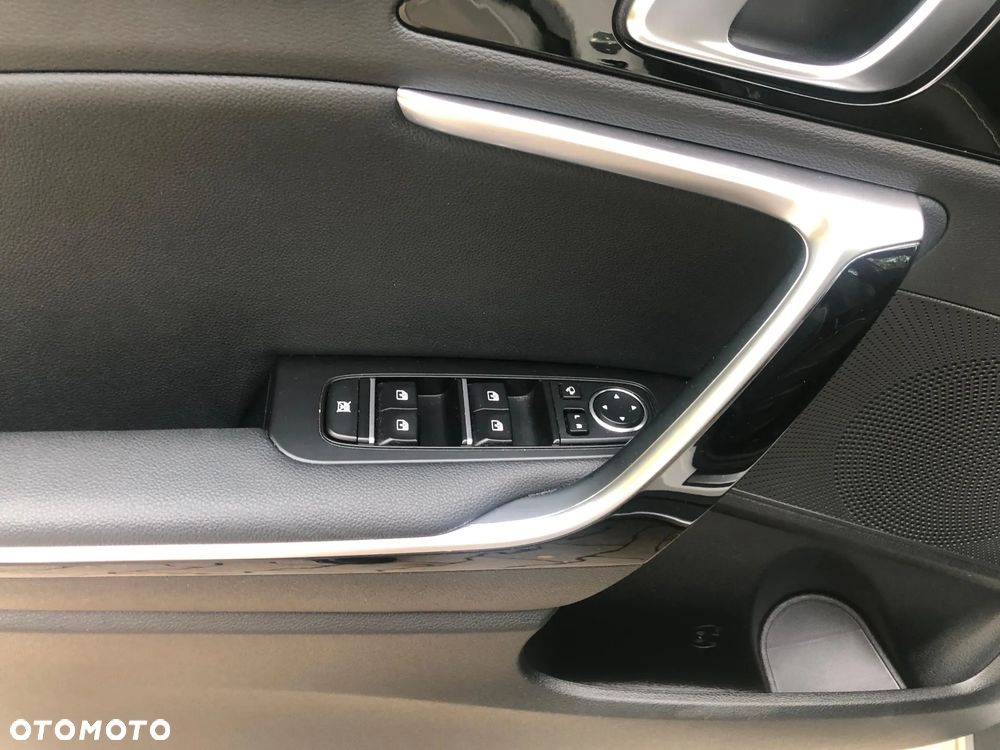 Kia XCeed 1.5 T-GDI Business Line DCT - 13